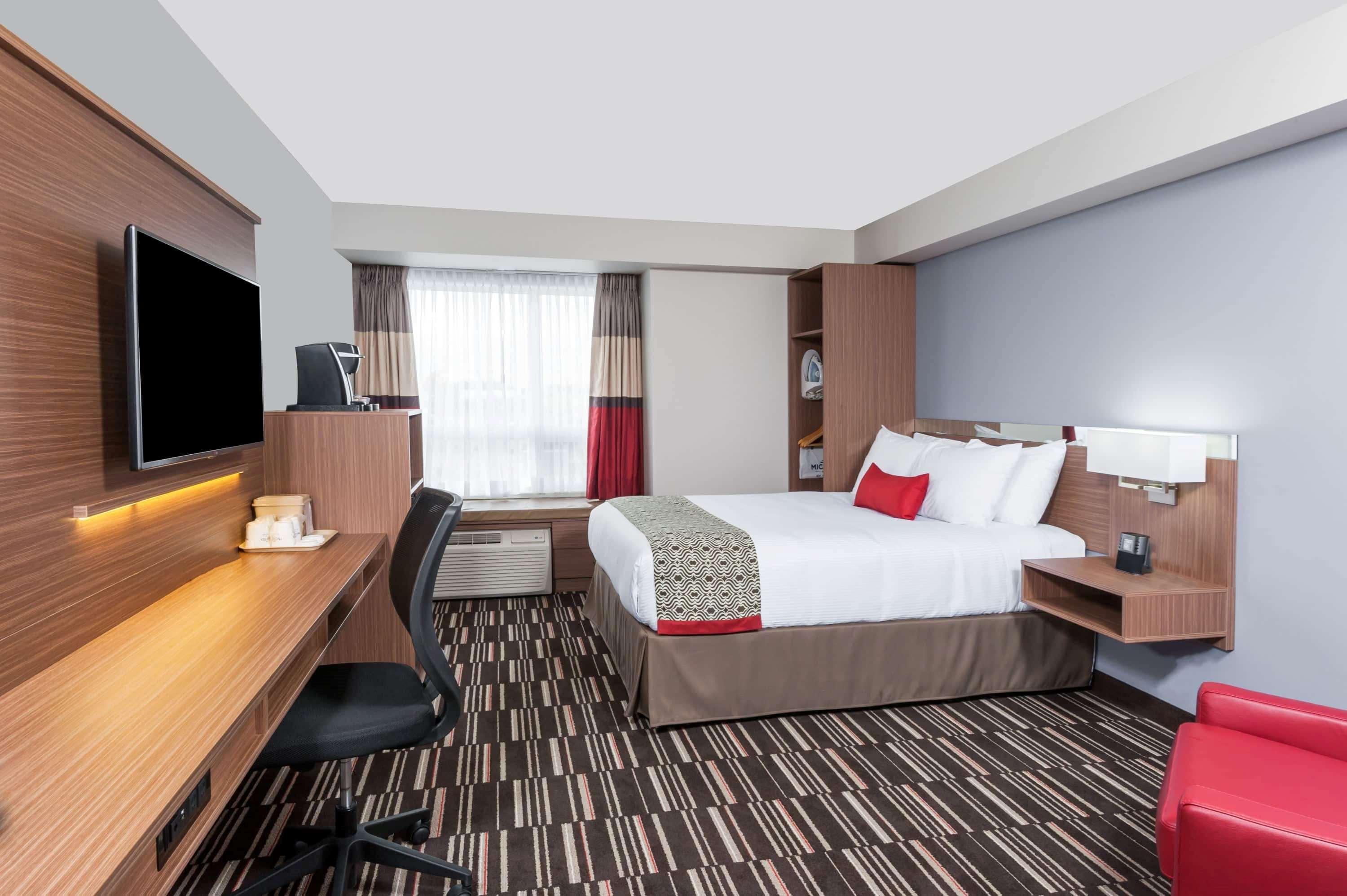 Microtel Inn & Suites By Wyndham Fort Saint John Fort St. John Eksteriør billede